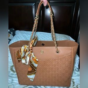 Tory Burch Fleming XL Tote Bag
